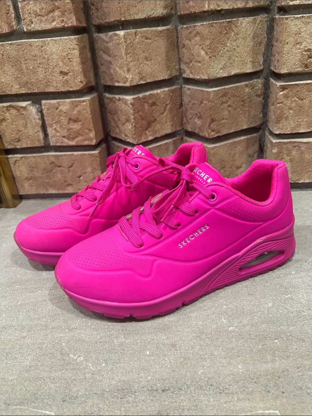 Skechers Uno Night Shades Women’s Sz 10 Hot Pink Air Cooled Memory Foam Sneakers